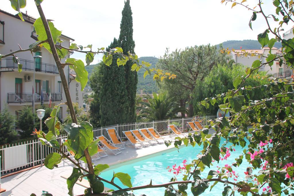 Oleandro Aparthotel Pietra Ligure