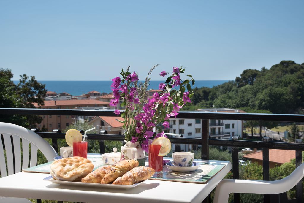 Aparthotel Oleandro