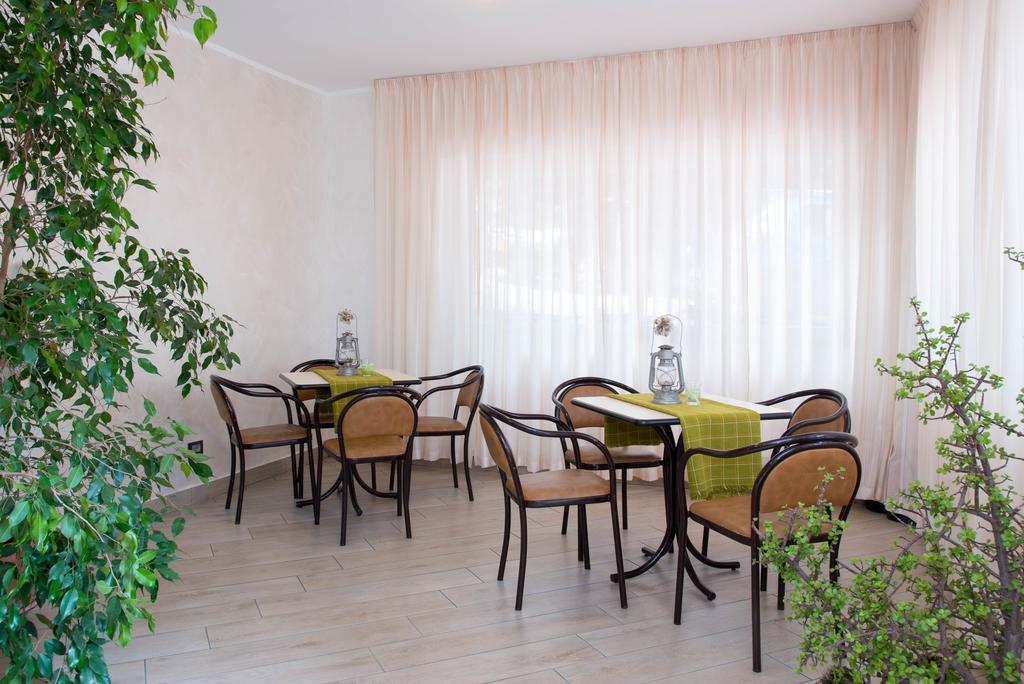 Oleandro 3* Pietra Ligure