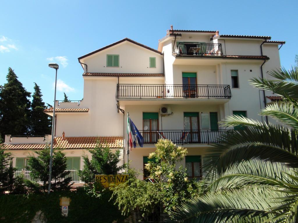 Oleandro Pietra Ligure