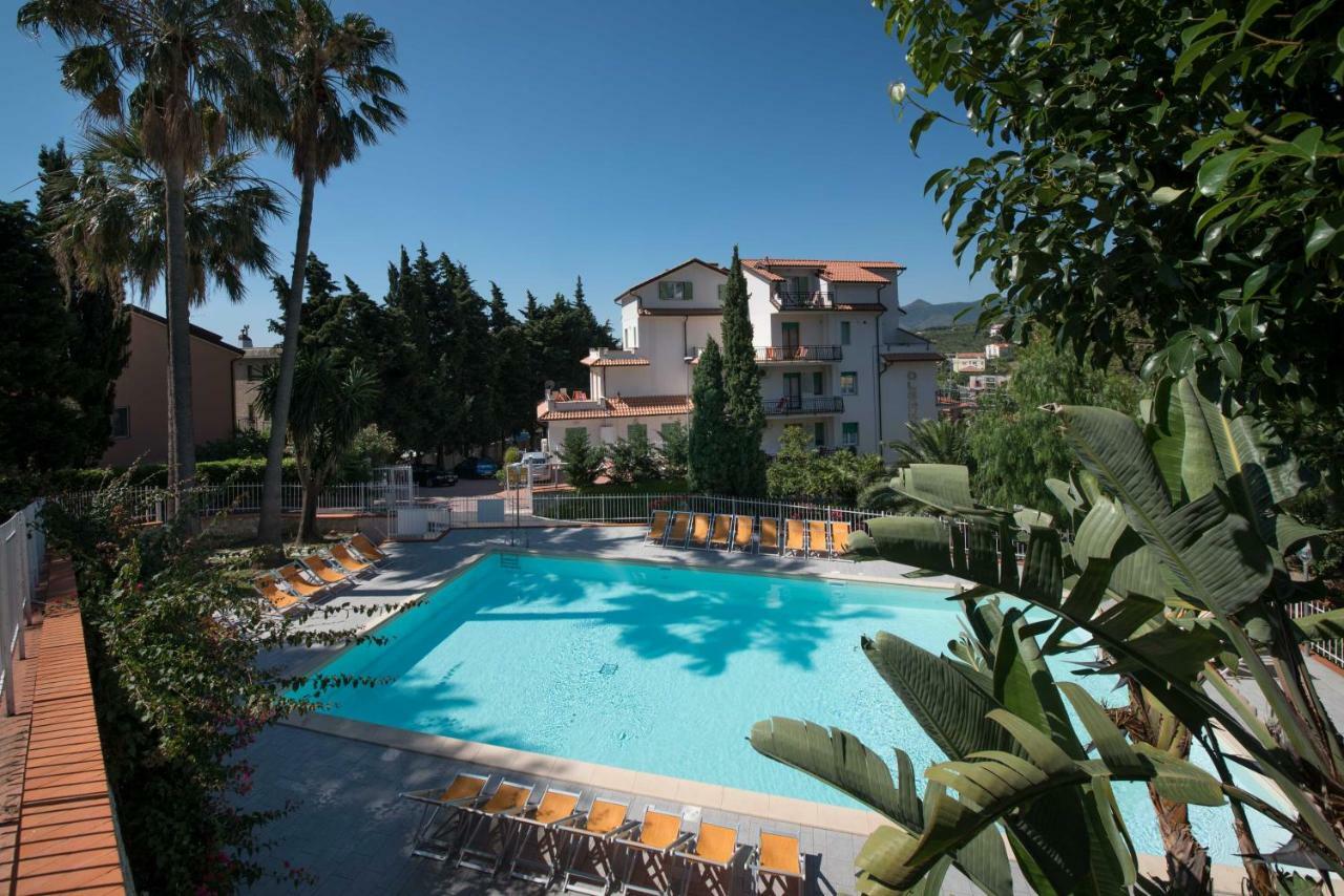 Aparthotel Oleandro